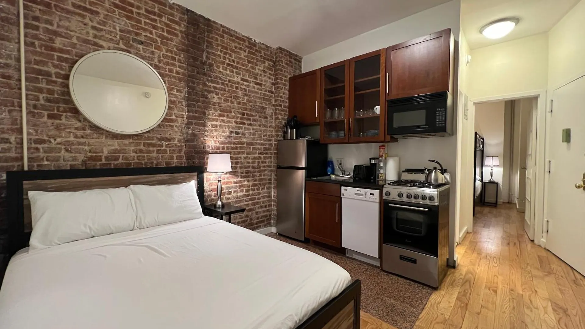 Midtown Manor Apartment New York 0*,